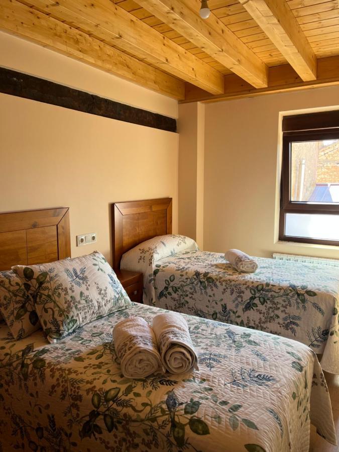 فيلا Casa Marite Vivienda De Uso Turistico Campillo de Aranda المظهر الخارجي الصورة