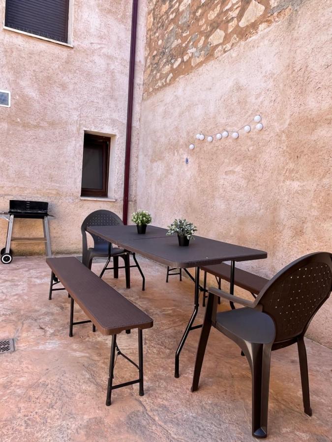 فيلا Casa Marite Vivienda De Uso Turistico Campillo de Aranda المظهر الخارجي الصورة