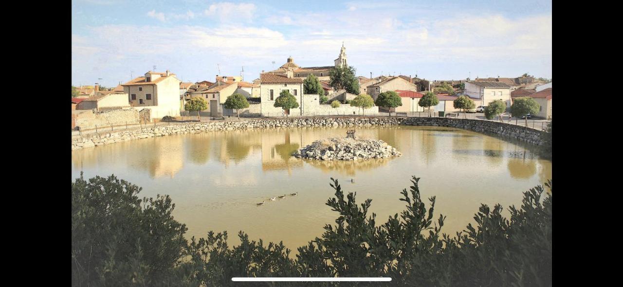 فيلا Casa Marite Vivienda De Uso Turistico Campillo de Aranda المظهر الخارجي الصورة