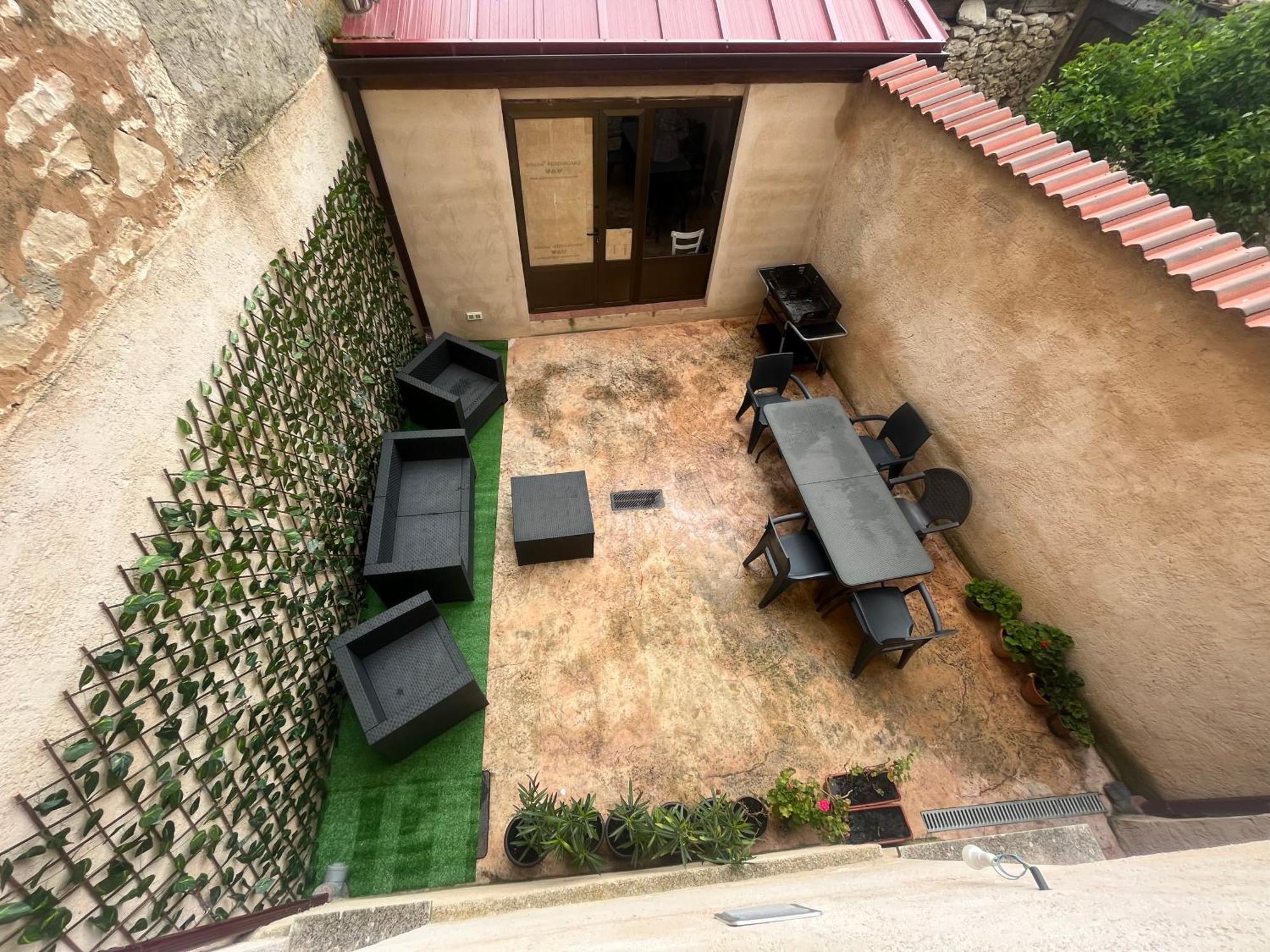 فيلا Casa Marite Vivienda De Uso Turistico Campillo de Aranda المظهر الخارجي الصورة
